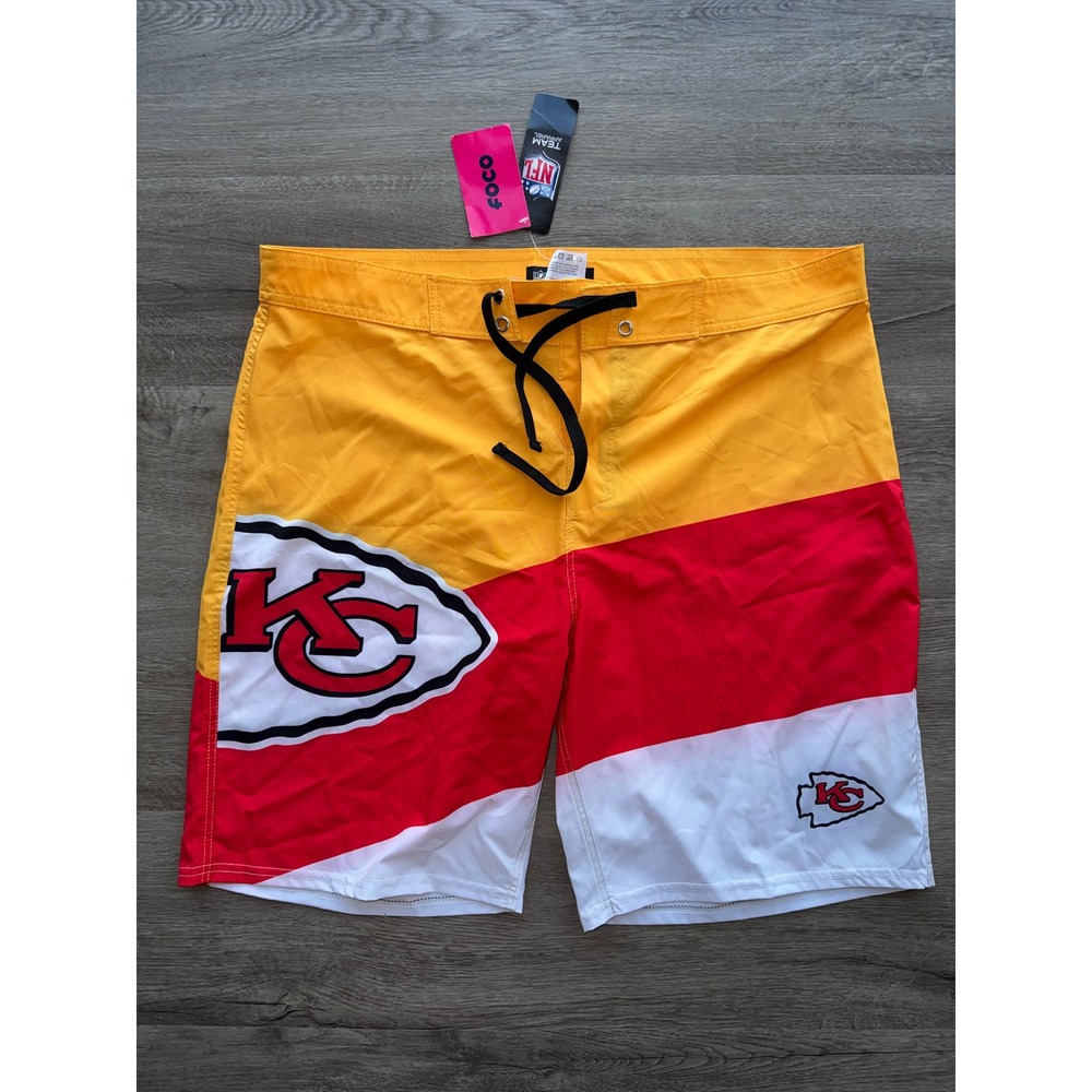 NWT NFL Team Apparel Kansas City Chiefs Men's Board Shorts, 36